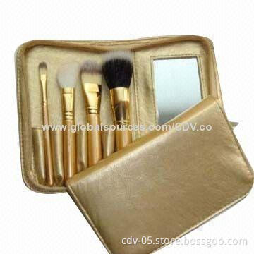 4-piece Makeup brush set with PU pouch